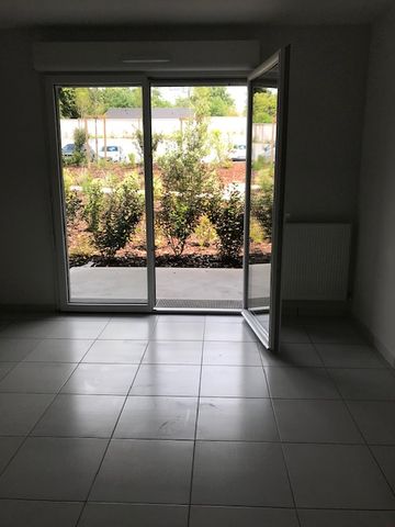 Location Appartement 2 pièces 39m² - Photo 5