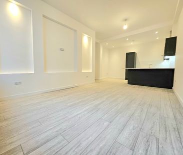 2 Bed Flat, Breton House, LU2 - Photo 5