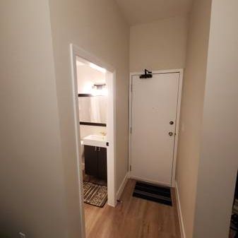 Micro-unit Gastown 190sqft - Photo 4