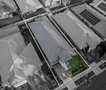 Modern Comfort and Convenience in a Peaceful Airds Location - Photo 5