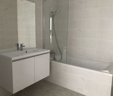 Location Appartement 3 pièces 76m² BEZANNES 51430 - Photo 5
