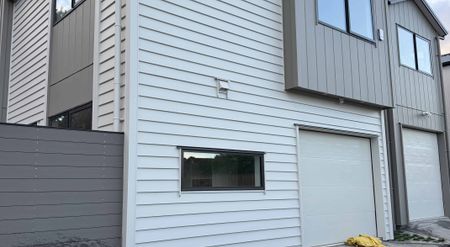 Brand New Home in Browns Bay - Zoned for Top Schools - Photo 4