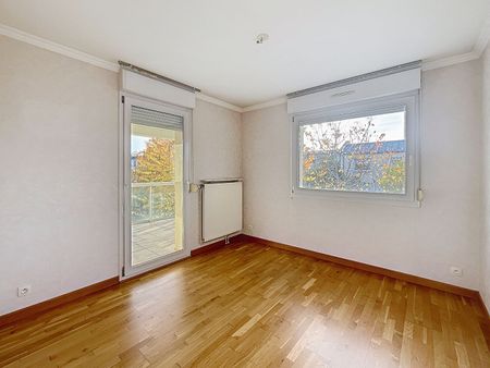 Appartement à louer - TINQUEUX - Photo 2
