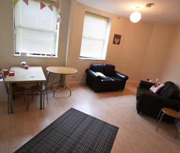 Merthyr Street, Cathays - Photo 1