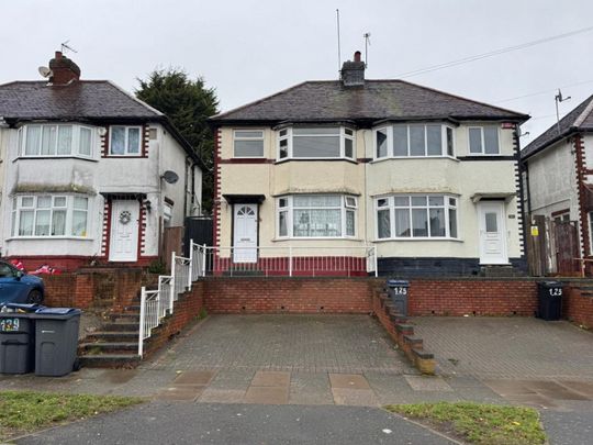 3 bedroom House To Let - Photo 1