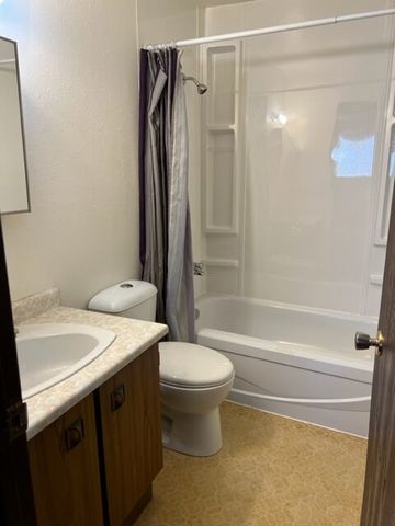 Countryside 4 – 2 Bedroom - Photo 2