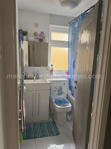 Brydon Avenue, Manchester, M12 6JA - Photo 4