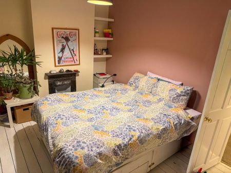 2 bedroom terraced house to rent - Photo 2