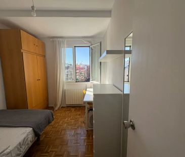 Madrid - Photo 2