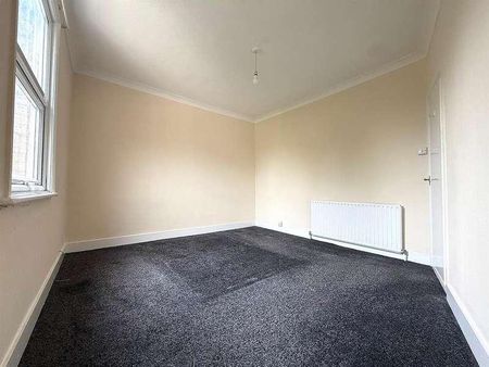 Lincoln Road, Enfield, EN1 - Photo 5