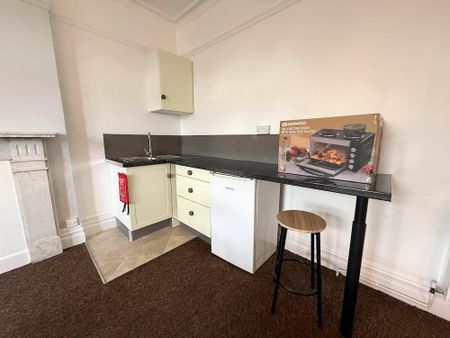 Studio to rent - Photo 4