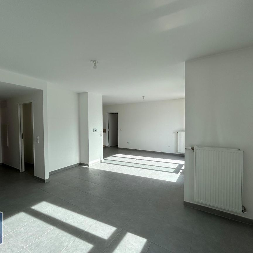 Location Appartement 3 pièces 67m² ECHIROLLES 38130 - Photo 1