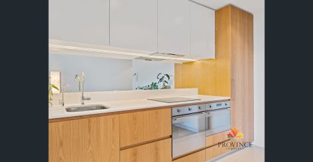 ELEGANT & SOPHISTICATED - Large 1 Bedroom Q3 Apartment – WITH CAR BAY! - Photo 3