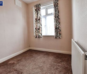 3 bedroom House To Let - Photo 4