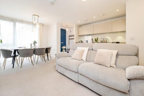 Exeter Road, London, E16, Property for rent - Photo 1