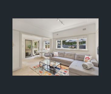 2/7 Spruson Street, Neutral Bay, NSW 2089 - Photo 3