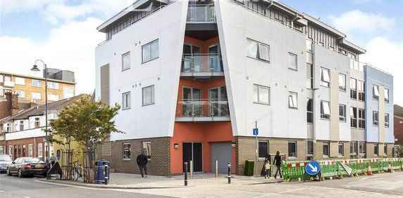 1 bedroom terraced house to rent - Photo 2