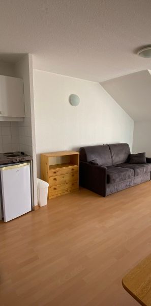 Location Appartement 1 Pièce 24 m² - Meublé - Photo 1