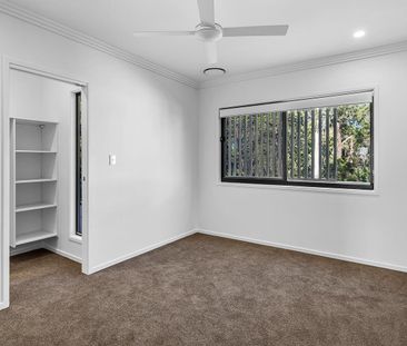 3 Bedroom Modern Townhome, DUCTED A/C, RESORT-POOL, BBQ AREA - Photo 3