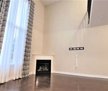 For Lease - 2495 Felhaber Crescent, Oakville, Ontario - Photo 3