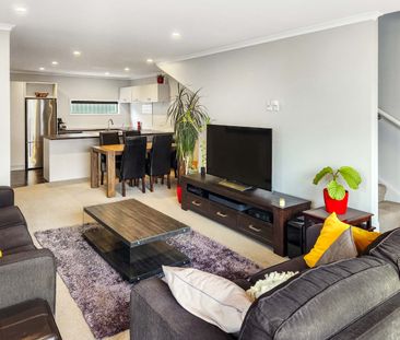 Petone Living - Photo 2