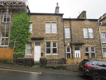 3 bedroom terraced house to rent - Photo 5