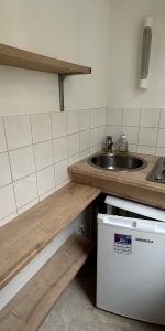 Location Appartement 1 pièce 14m² CHATEAUROUX 36000 - Photo 3