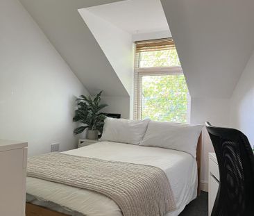 4 bedroom terraced house to rent - Photo 4