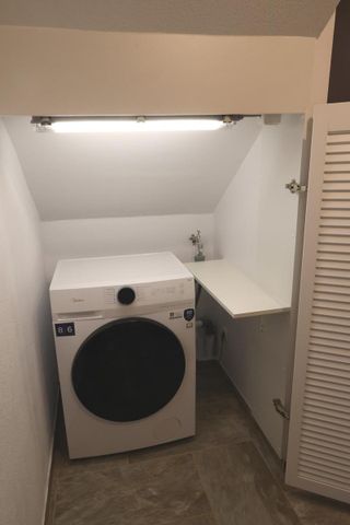 Möblierte 2-Zimmer Einlieger Wohnung mit separatem Eingang im Einfamilienhaus, Erstbezug - Foto 2