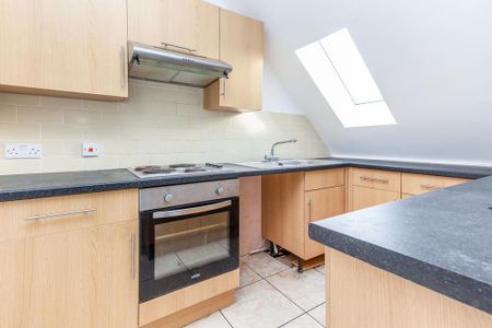 1 bedroom flat to rent - Photo 4