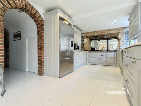 1 bedroom detached to rent - Photo 5