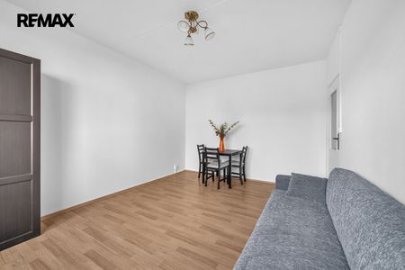 Pronájem bytu 2+1 v osobním vlastnictví 49 m², Milovice - Photo 4