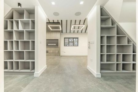 3 bedroom flat to rent - Photo 2