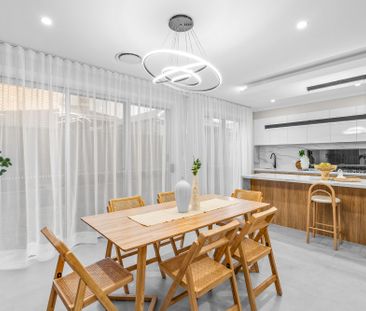 A Family Home! - Photo 3