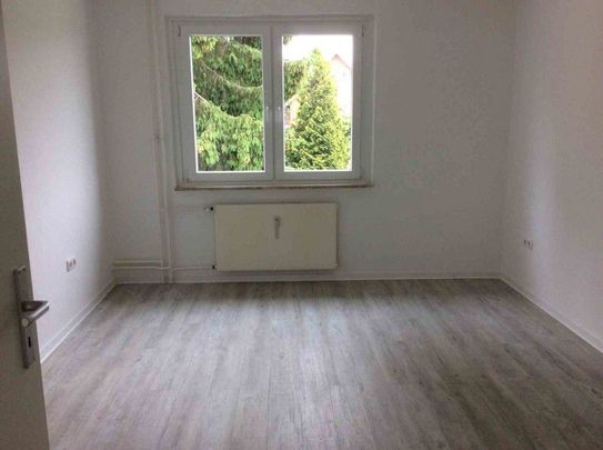 Zuhause fühlen - ansprechende 2,5 Zimmer-Wohnung - Foto 1