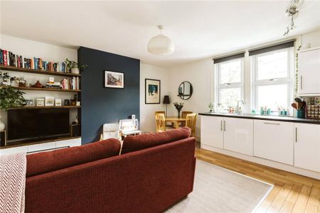 2 bedroom apartment to rent - Photo 2