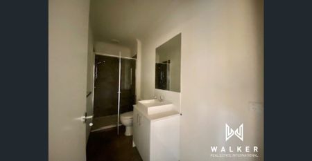 Modern Living Home! - Photo 2