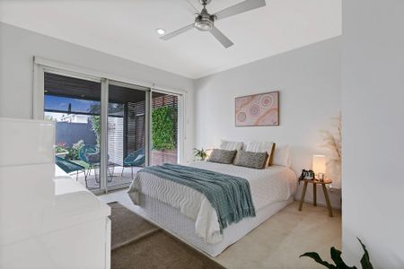 Modern Lowset Home in Brightwater! - Photo 4