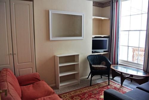 5 bedroom terraced house to rent - Photo 1