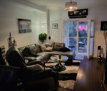 For Lease - 4298 Ingram Common N/A, Burlington, Ontario - Photo 2