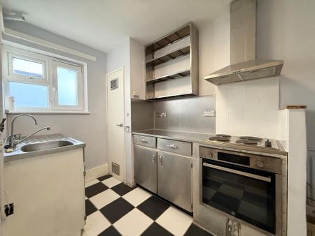 Studio to rent - Photo 5