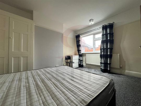 Victoria Park Road, LE2, Leicester - Photo 1