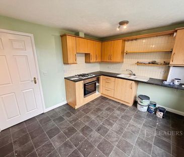 3 bedroom semi-detached house to rent - Photo 4