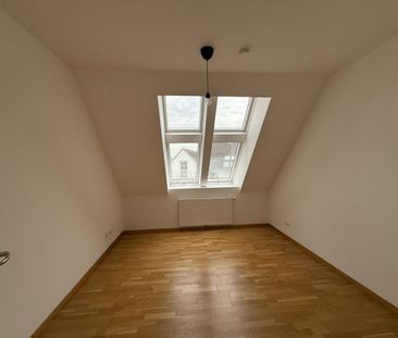 KREMS-Zentrum, 3-Zimmer Dachgeschosswohnung mit Lift und Klima-Anlage - Foto 6