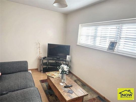 2 bedroom detached house to rent - Photo 1