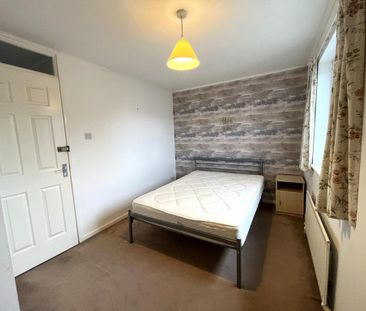 3 bedroom house to rent - Photo 2