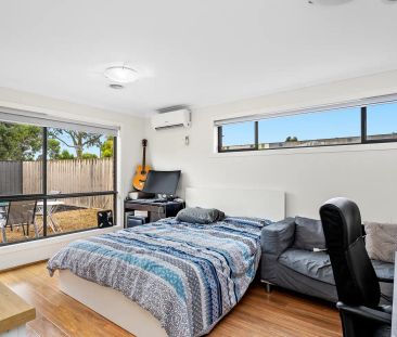 “Exclusive Rooming House (Bed+Bath+Carspace)” - Photo 2