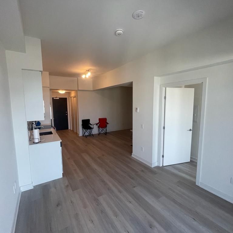 For Lease - 385 Winston Road Unit# 403, Grimsby, Ontario - Photo 1