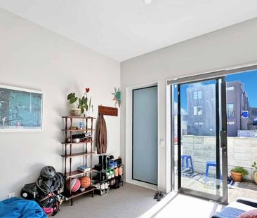 Welcome home to 12 Arney Street. - Photo 3