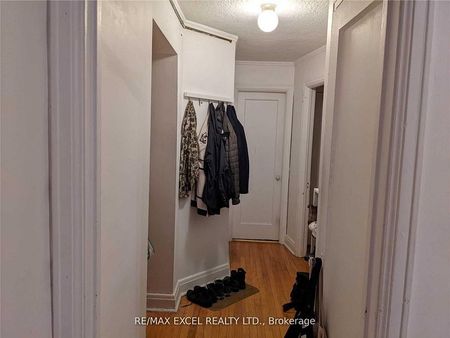 For Lease - 1 Elmgrove Avenue Unit# 10, Toronto, Ontario - Photo 5
